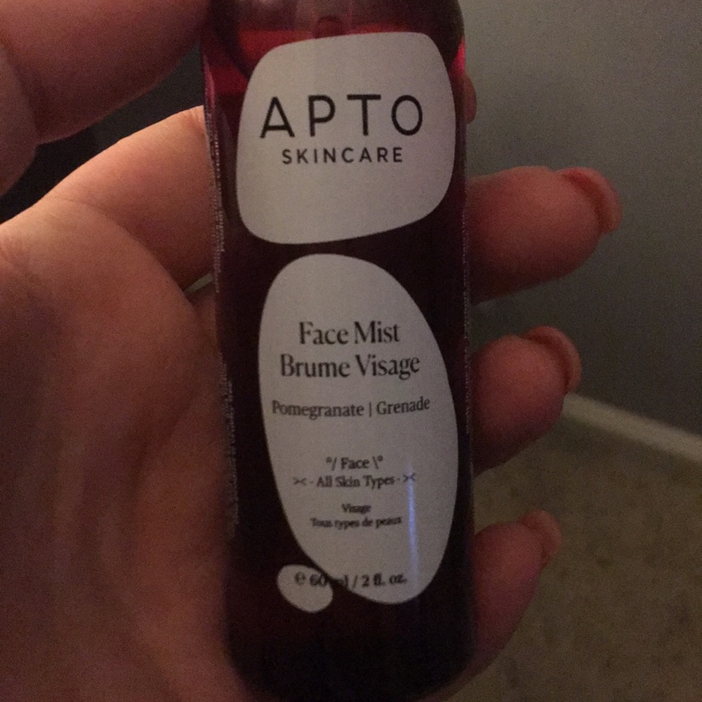 APTO skincare face mist pomegranate